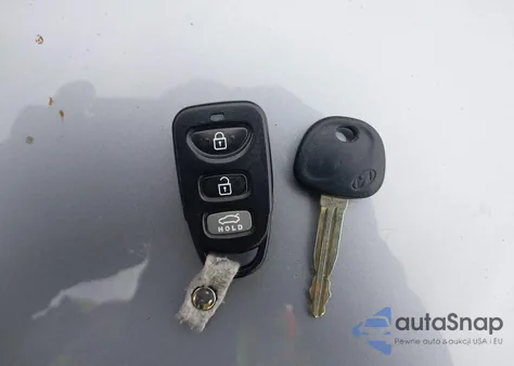 2017 Hyundai Elantra Se из США, поврежденный, VIN 5NPD84LF1HH009726